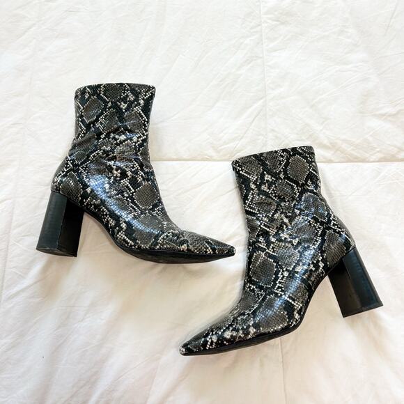 Jeffrey Campbell Siren Snake Booties Black Gray Snakeskin Print Size 10 - Picture 2 of 10